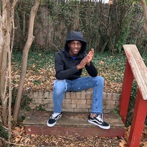 Meet your Posher, Travon